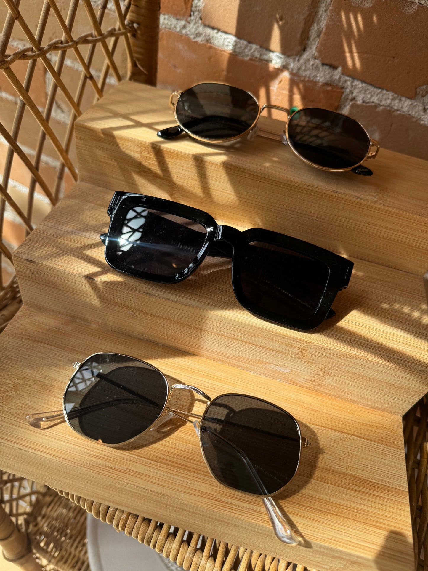 Trendy sun glasses