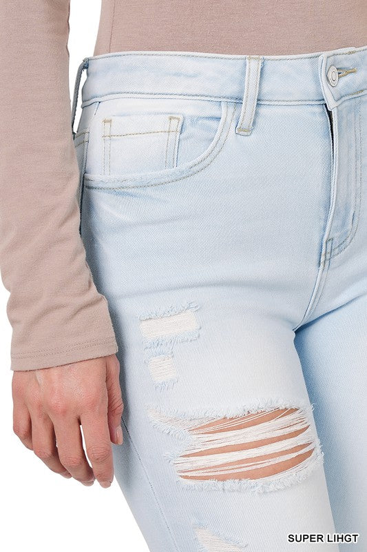 Super Destroyed Light Wash Skinny Jean