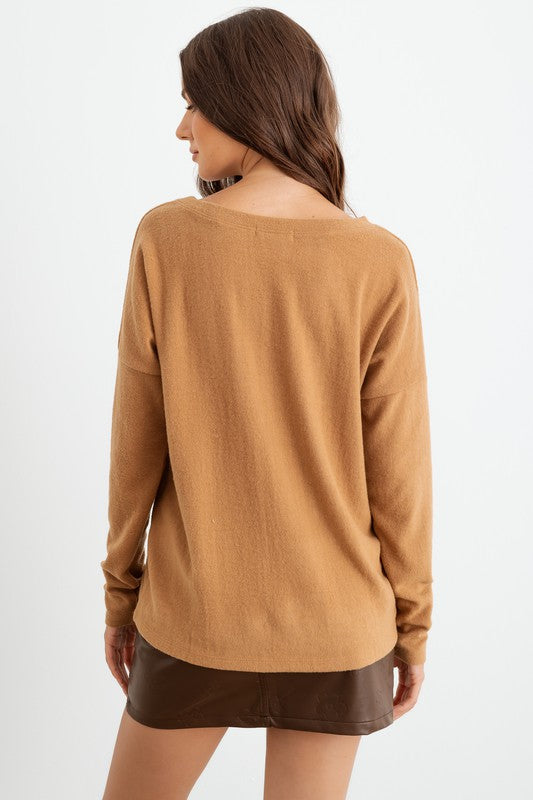 Long Sleeve Crew Neck Soft To Touch Top
